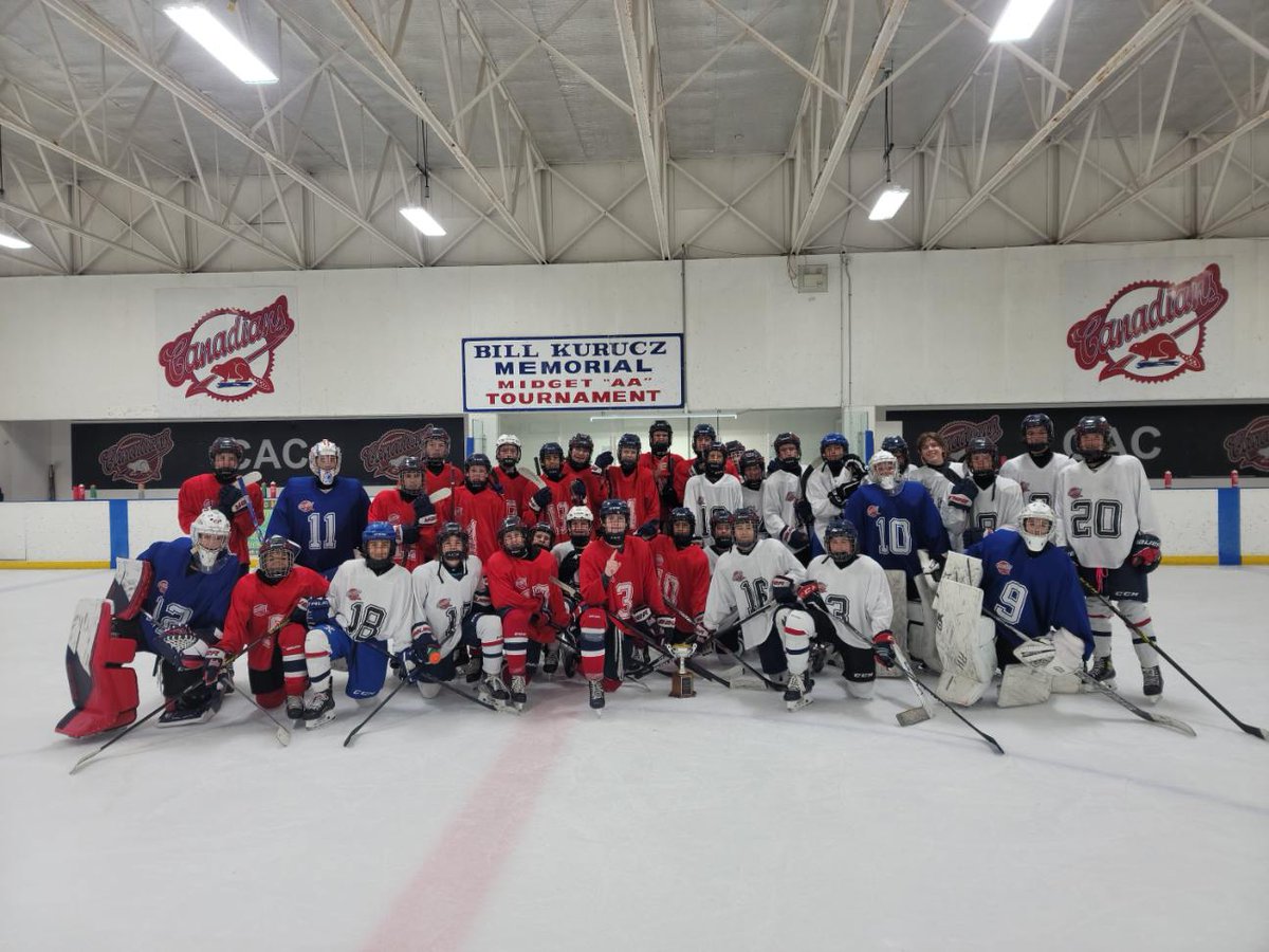 cac_hockey's tweet photo. CAC U15AAA Red vs White game was a great game!  U15AA Red White game will be played 5:30pm Thursday at CAC come down to the arena for some more great hockey! https://t.co/NLeD0OIznS