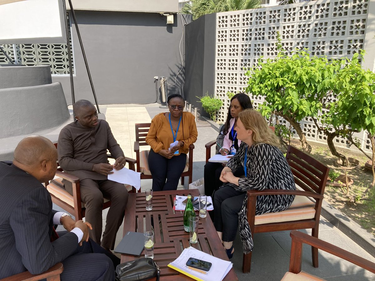 Good discussion with HMS @OdumUdi today about the measures that must urgently be taken to address #ClimateChange, including #technologytransfer to #Africa and better more equitable access to #climatefinance for the most vulnerable, including farmers 🌱 @JanetRoganCOP26 #ACW2022