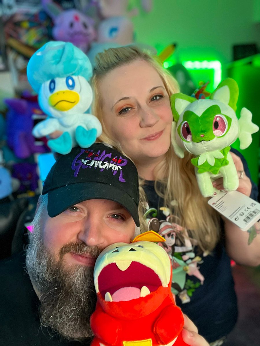 CoreyandAshley3's tweet photo. FREE SHINY POKÉMON!! 
…must dynamax adventure and win and get shiny roll in favor. OPE, you’re missing Dynamax Adventures! 
https://t.co/lQPJl0D561 https://t.co/YoojHcvN4Z