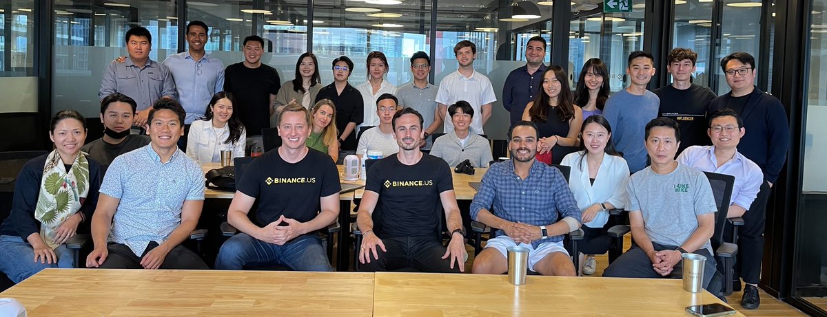 1/ We are building the most customer-centric team in #crypto. Thanks to our #Vancouver engineering &amp; tech teams for hosting me at our newest tech hub!