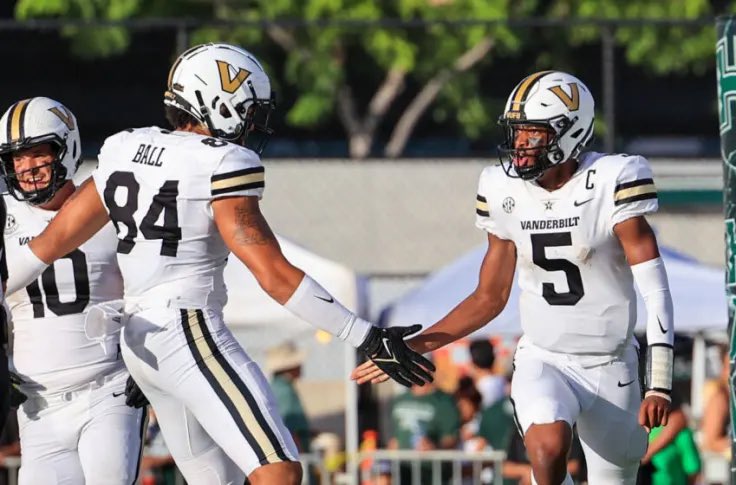 WOW!!! After a great talk with @CoachHowellVU &amp; <a href="/bartonsimmons/">Barton Simmons</a> I’m honored to receive an ⭕️ffer from <a href="/VandyFootball/">#14 Vanderbilt Football</a> <a href="/ChadSimmons_/">ChadSimmons</a> @SWiltfong247 <a href="/adamgorney/">Adam Gorney</a> @GasCrew7v7 <a href="/ALLGASFNDINC/">ALLGAS FOUNDATION INC</a> <a href="/ALLGASTRNG/">ALLGAS TRNG™️⛽️⛽️⛽️</a> <a href="/CoachMHurt/">Mark Hurt</a>