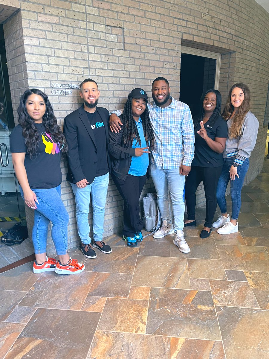 Natalie Nekuza tweet media