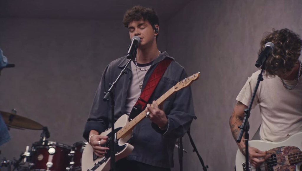 archbesson's tweet image. Corbyn Besson for VEVO.