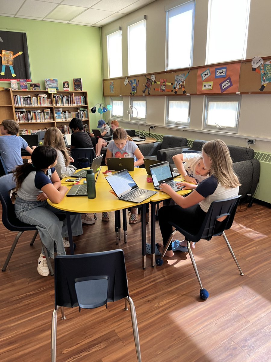centralpshdsb's tweet photo. Thank you to our amazing Grade 6 leaders who came to a back to school planning session today. It was wonderful hearing the amazing ideas they shared. Looking forward to having all the students back. 6 more sleeps😊 https://t.co/8OadogD8kA