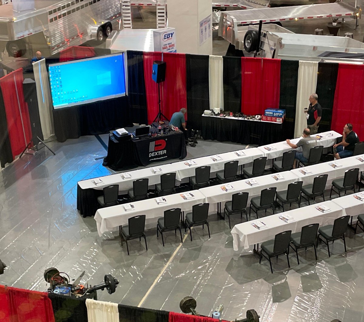 NATDA4Trailers's tweet photo. Service workshops start at 8 am today. Axle service training sponsored by  Dexter is located in the exhibit hall. Hydraulic training sponsored by Premium Supply is on level one. Education program sponsored by Dura-Haul Trailers.  #TheTrailerShow #NATDA https://t.co/vAhuCDazz3