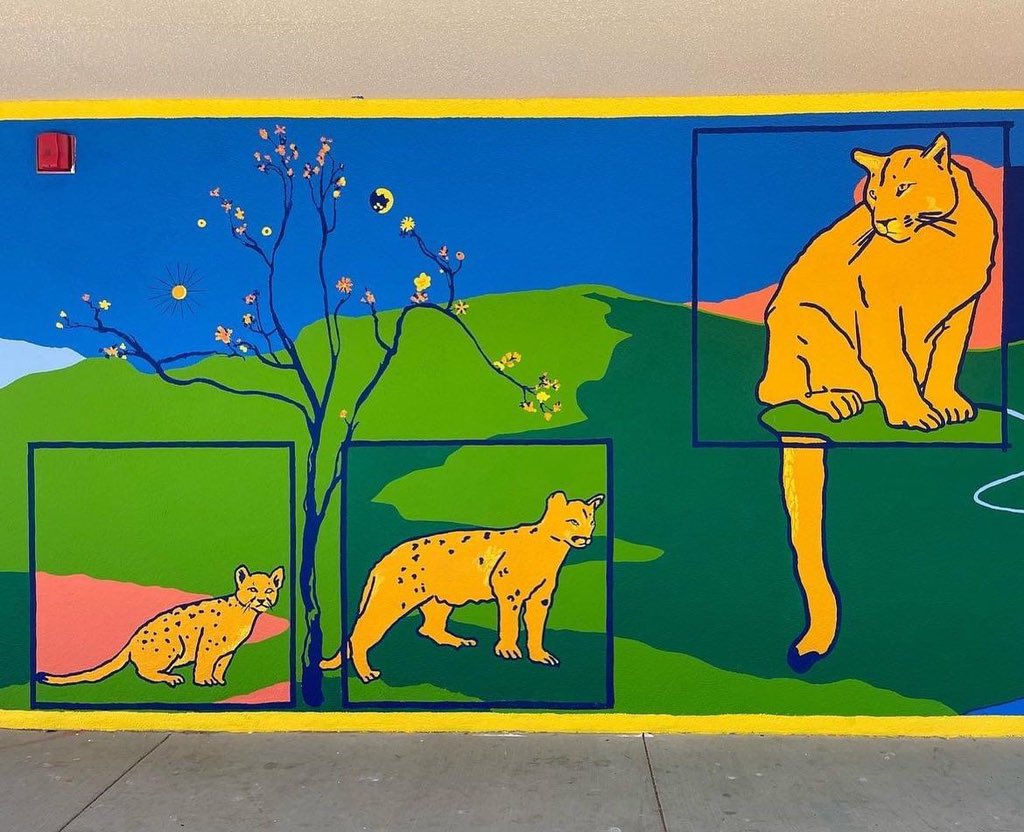 ArtReachSD's tweet photo. magic moments from one of our murals by Lucía Sánchez.

a reminder that we all change, evolve, and grow 🌓

#artreachmuralprogram #schoolmural #collaborativemural #artreachsd https://t.co/zR7jo6Q79C
