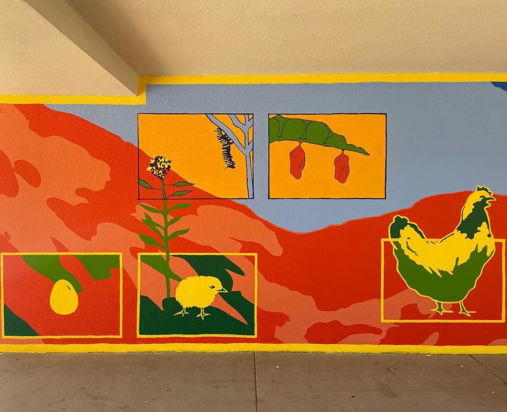 ArtReachSD's tweet photo. magic moments from one of our murals by Lucía Sánchez.

a reminder that we all change, evolve, and grow 🌓

#artreachmuralprogram #schoolmural #collaborativemural #artreachsd https://t.co/zR7jo6Q79C