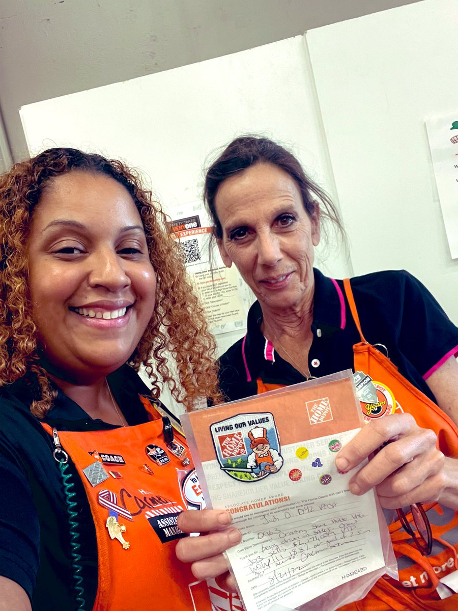 Congrats to our 2 million dollar PASA Judi for providing  excellent customer service and creating shareholder value . And also being 3rd in region in Pro Dash… so grateful to have you in our team!!! <a href="/Tino_Longobardi/">Tino Longobardi</a> <a href="/0963SM_Charlie/">Charles Reiser</a> <a href="/nyyroro/">Ro Rodriguez</a>