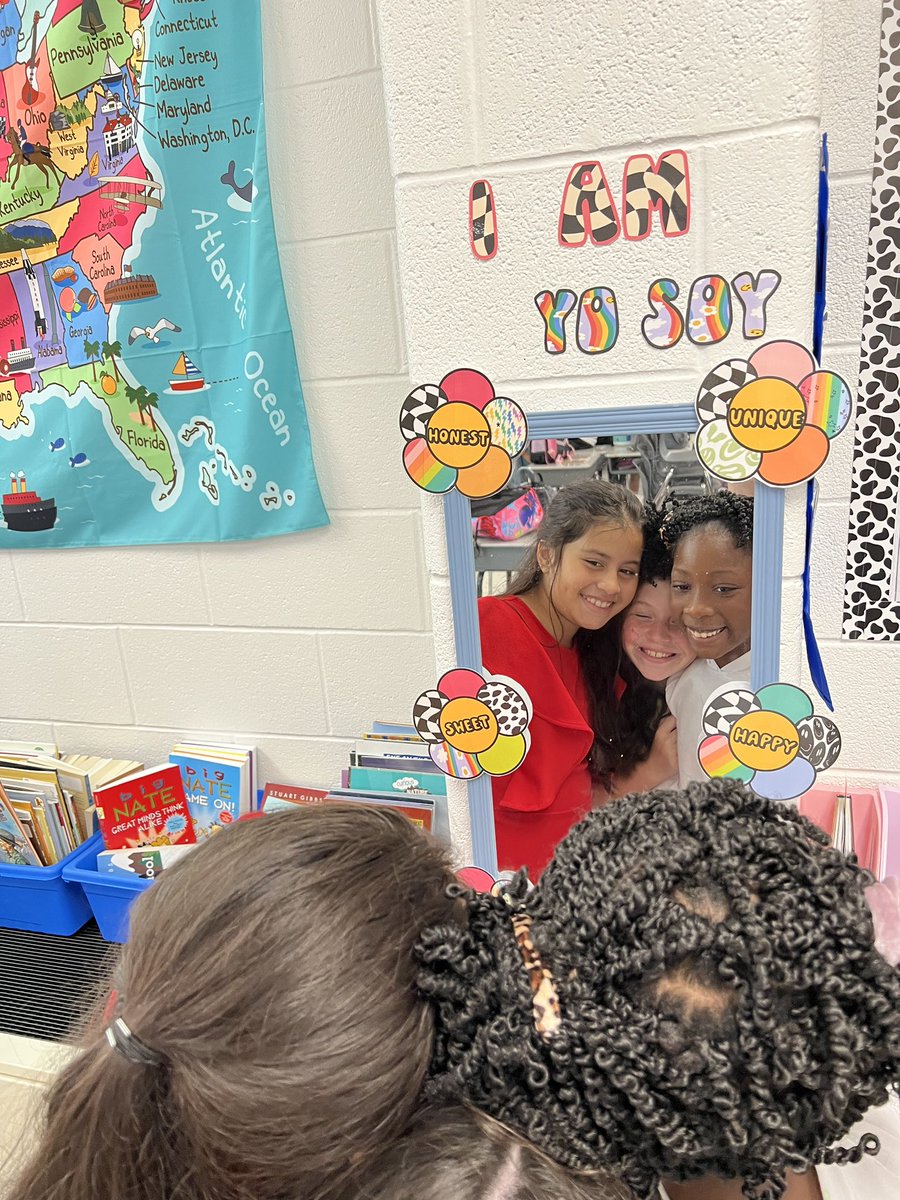 m_taylor419's tweet photo. Positive affirmations to start the day 🌞😊❤️
#AACPSawesome
@RHLeeESAACPS https://t.co/HvhGXbaqHp