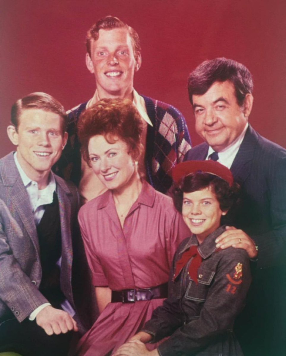 Super70sSports's tweet image. They’ll find Hoffa before they find Chuck Cunningham.