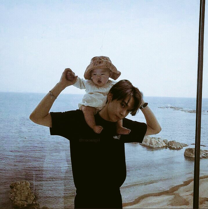 _Duan_Xu's tweet photo. @God_wCh ㅤㅤꦿ 𝑋𝑢𝑎𝑛𝑆𝑖
#XuanSi
🇨🇱 Yue & Xin https://t.co/P8cb04d7pw