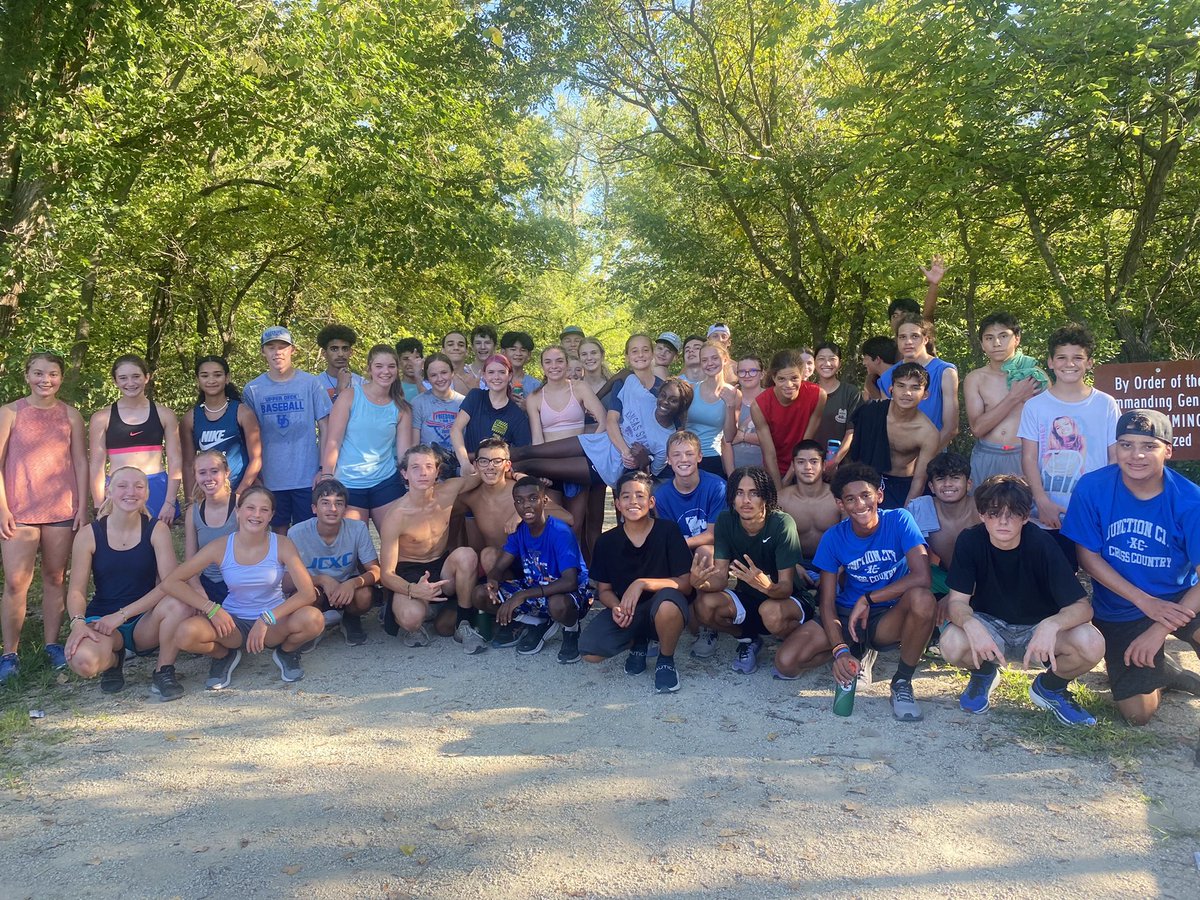 JC Blue Jay XC tweet media