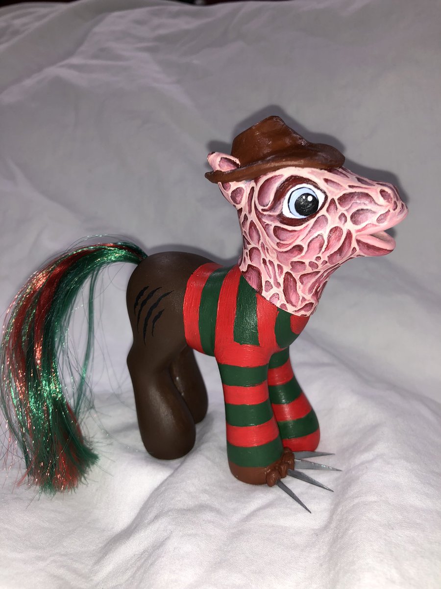 RhiPonies's tweet photo. Don’t fall asleep. ☕️ #FreddyKrueger #NightmareOnElmStreet https://t.co/0LuH1YMQ3a
