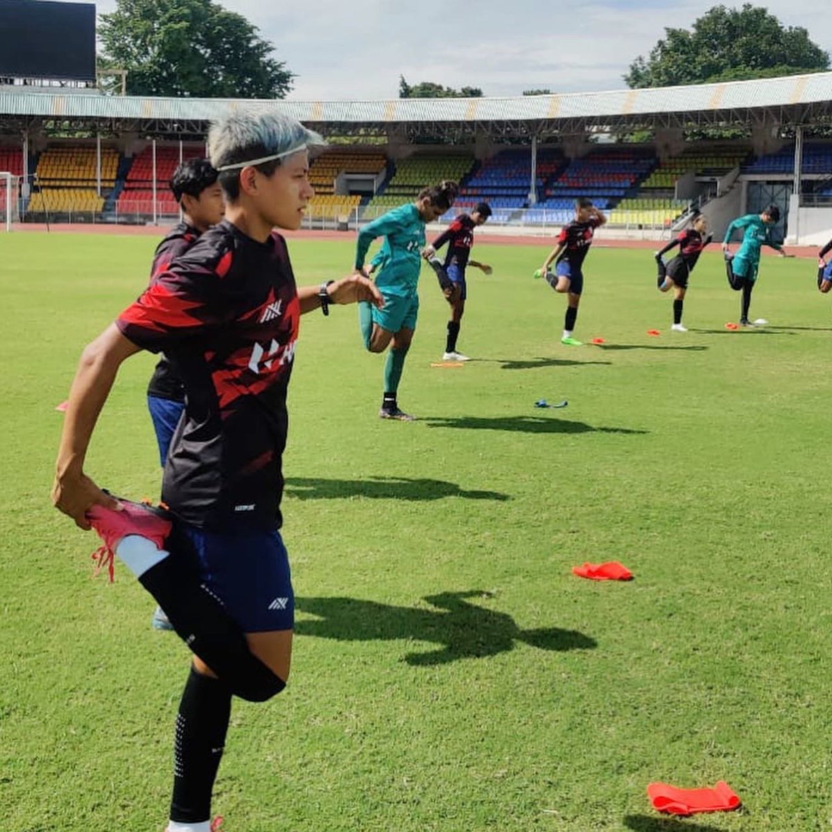 IndianFootball's tweet photo. Focus 👀 💯
#SAFFWC🏆 #BackTheBlue 💙 #BlueTigresses 🐯 #ShePower 👧 #IndianFootball ⚽ https://t.co/z6rNWGnC5h
