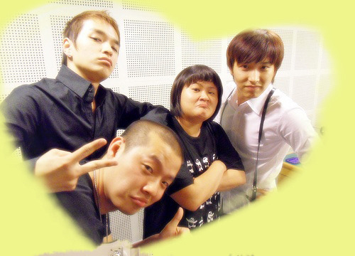 Hourly Ming tweet media