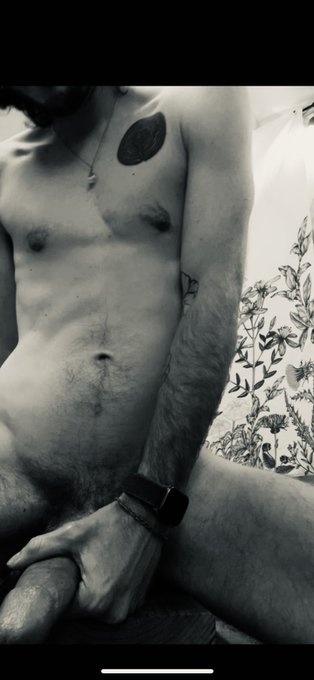 I mean, come on. I mean cum* on&hellip;in? Where ever. https://t.co/8XrsC83mqN