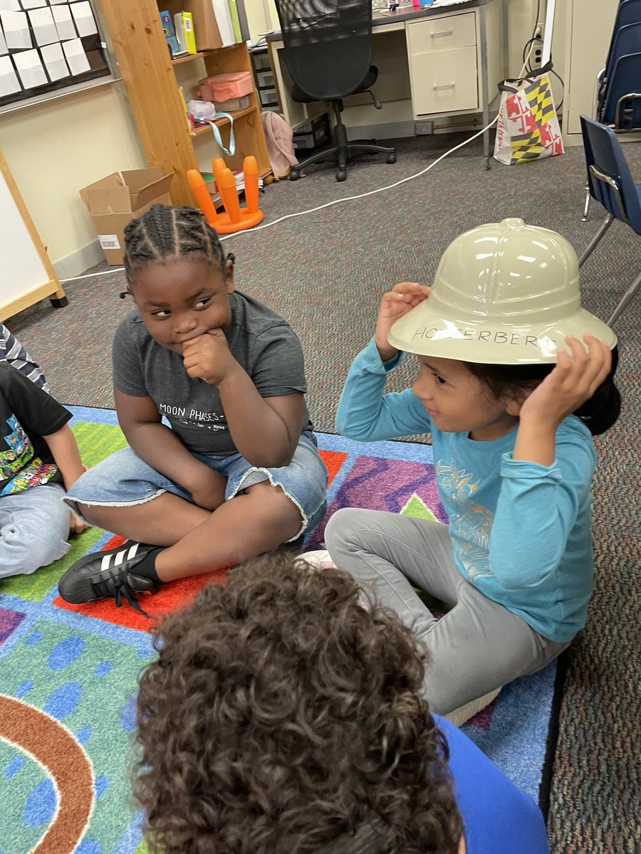 kellprice14's tweet photo. Love that our Ts are incorporating our PACKS theme into their morning mtgs @Sandalwood_BCPS. The safari hat and the stuffed animal (4th grade group is a bale of turtles) are the “talking sticks” when you want to share. #wearebettertogether #PACKS @EricWilson42 @MrsValAlexander https://t.co/t1NIaY63hK