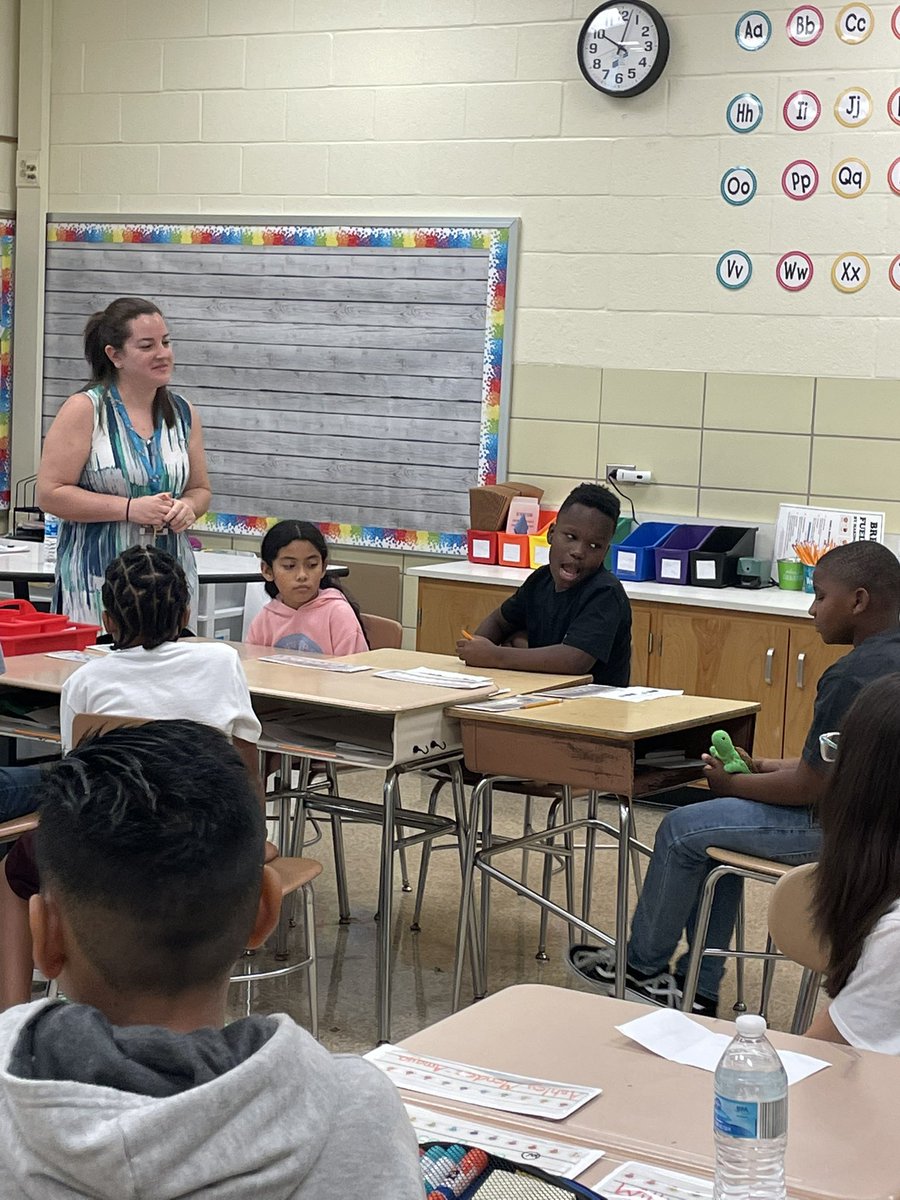 kellprice14's tweet photo. Love that our Ts are incorporating our PACKS theme into their morning mtgs @Sandalwood_BCPS. The safari hat and the stuffed animal (4th grade group is a bale of turtles) are the “talking sticks” when you want to share. #wearebettertogether #PACKS @EricWilson42 @MrsValAlexander https://t.co/t1NIaY63hK