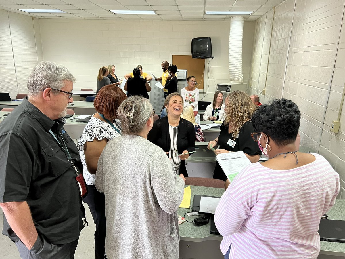 CNBH3's tweet photo. This group of leaders is equipped and ready to be the best LEAs for our students. In challenging mock scenarios, they rocked their roles! They are champions for kids! #trustus #msglrs ##GRESA https://t.co/bcccEkycu0