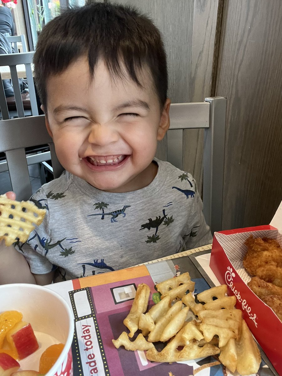 It’s the scrunched nose for me 💘