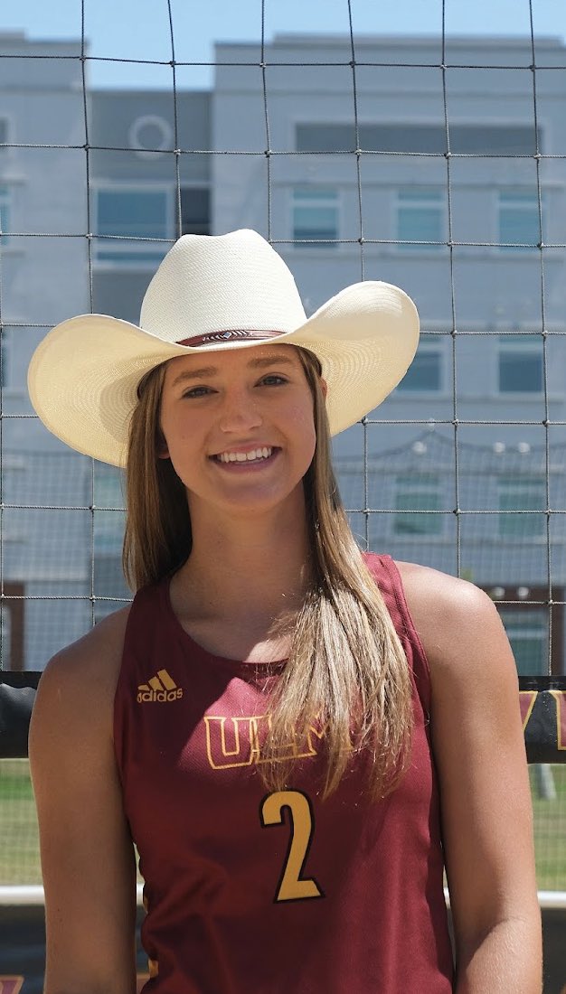 LaughDrea's tweet photo. #TalonsOut @ULM_BeachVB https://t.co/UoAmJi03qp