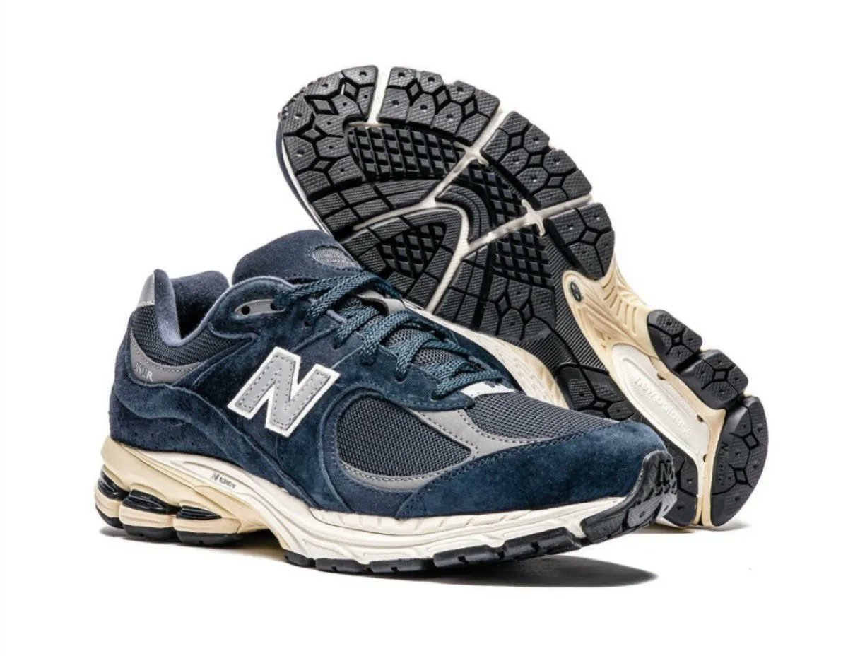 JustFreshKicks's tweet photo. Ad: Dropped via NB US
New Balance 2002R 'Eclipse'
=> https://t.co/ET69VGPPip https://t.co/2hUtW11QLN