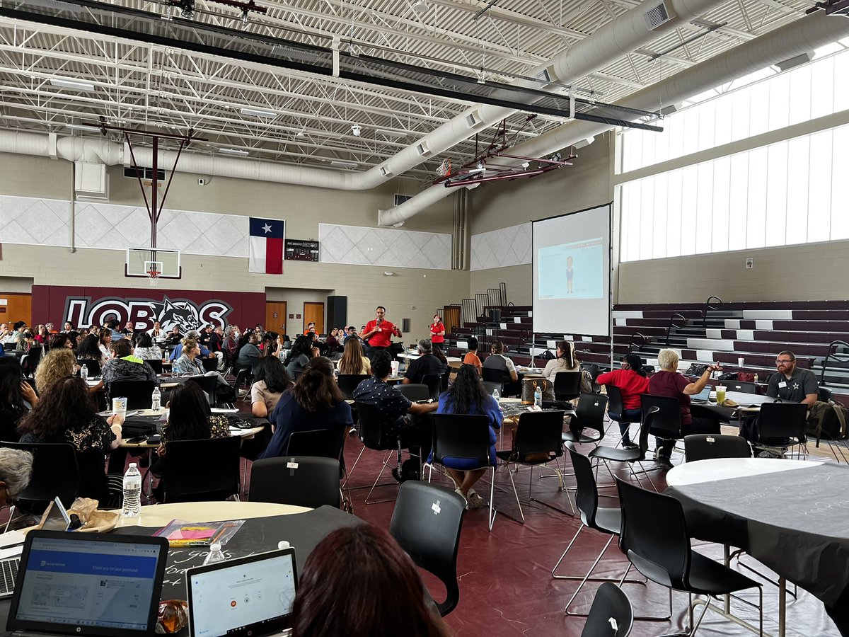 YISD_SPED's tweet photo. Divide and conquer! Today our team held 5 different Early Release trainings for our VIPs our Special Education Teachers and Paraprofessionals. @medina_dav @BrendaChR1 #THEDISTRICT #YISDSPED https://t.co/vnnbNHDXiz