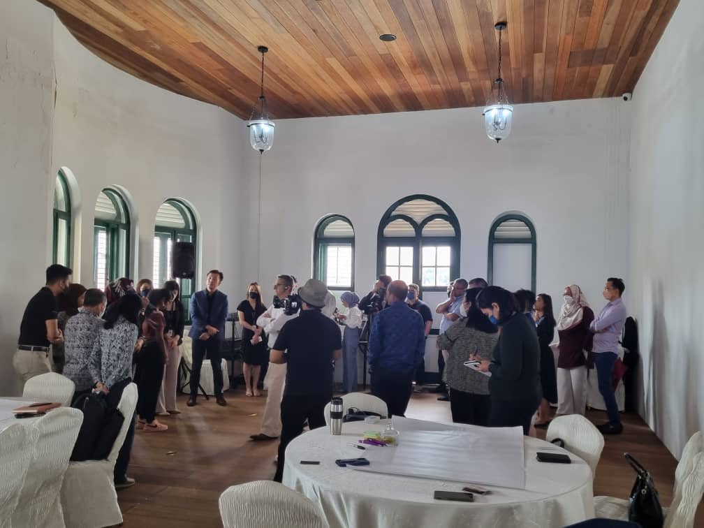 Happening now!
Sustainability Workshop <a href="/rumahtangsi/">Rumah Tangsi</a> 
#MBEW2022

Rumah Tangsi is a beautifully restored heritage building that's been transformed into social hub for musical performances and art shows for the local community.