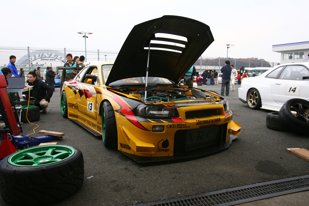 DCDMedia's tweet photo. It came, it conquered, it vanished
#mspeed | #bnr34 | #superlapbattle | #skylinegtr | #geedeeahh https://t.co/9U0SUkxytL