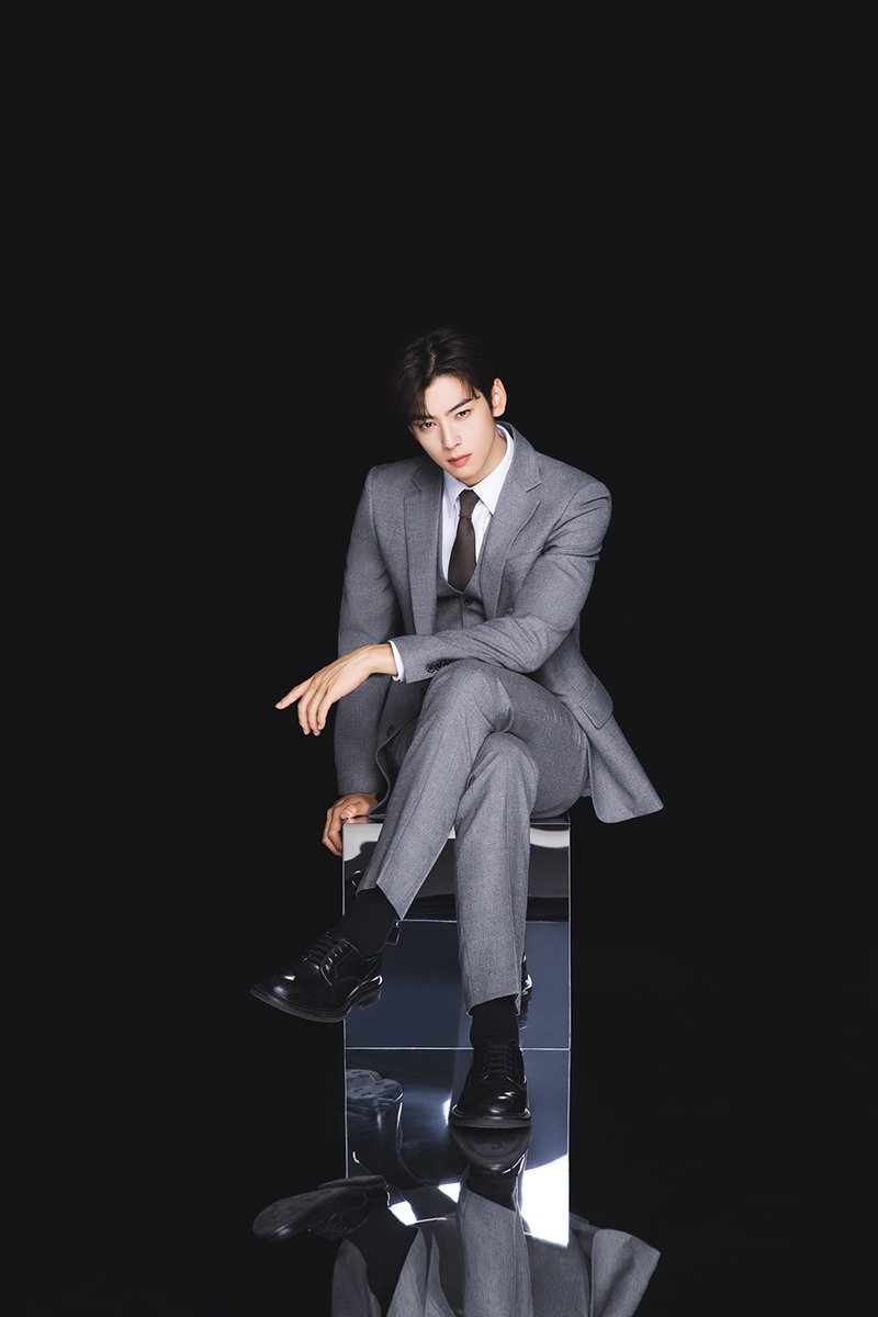 리버클래시의 뮤즈 차은우와 함께한
22FW CAMPAIGN
지금 리버클래시 공식몰에서 확인하세요.

liberclassy.com

#liberclassy #리버클래시 #차은우 #CHAEUNWOO