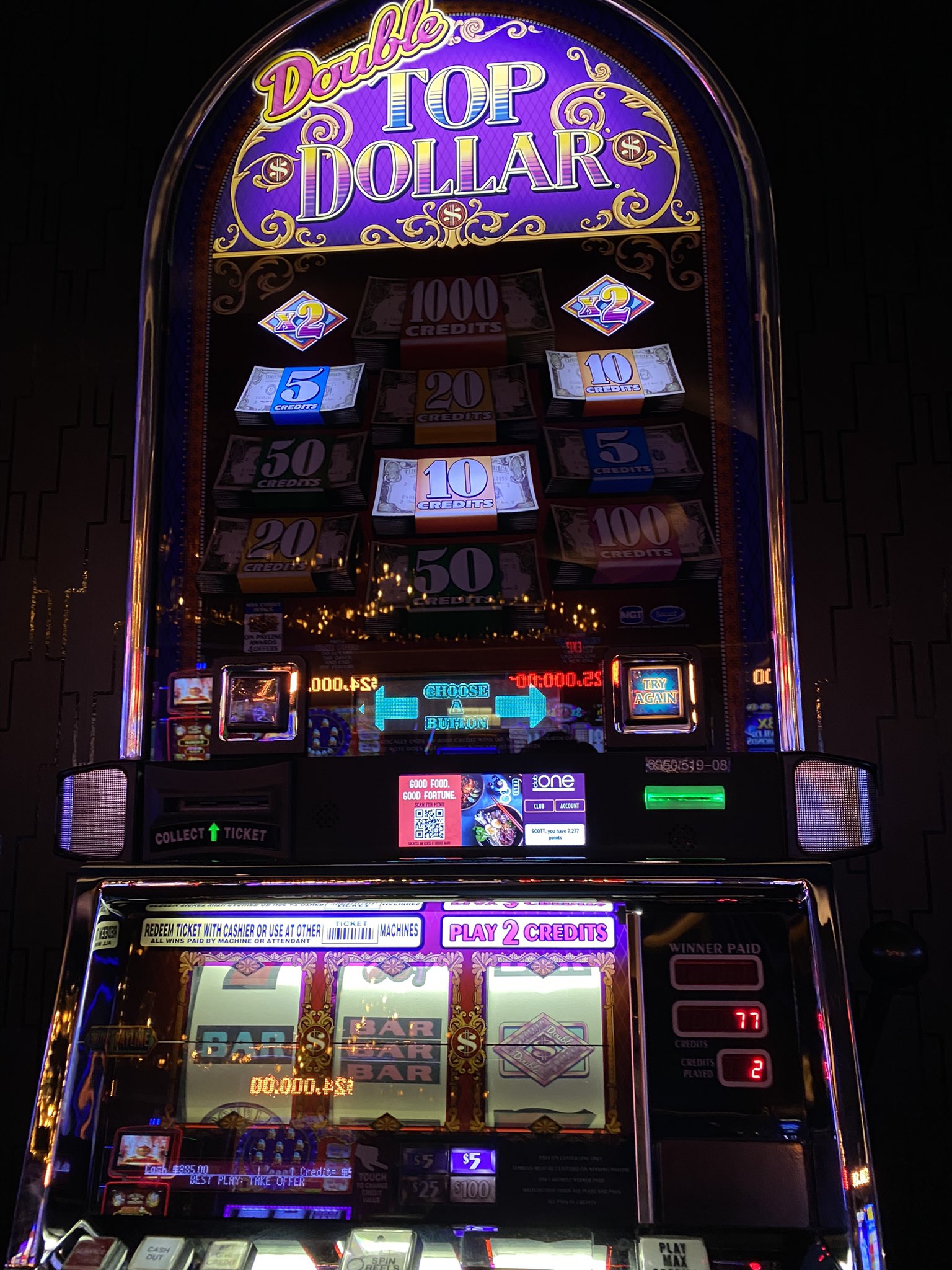 Vital Vegas Twitter - asbr5ij