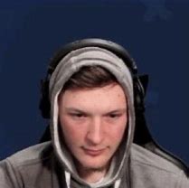 samstreamchat's tweet photo. yearly dose of sam :> https://t.co/Q4lFa2CvBe