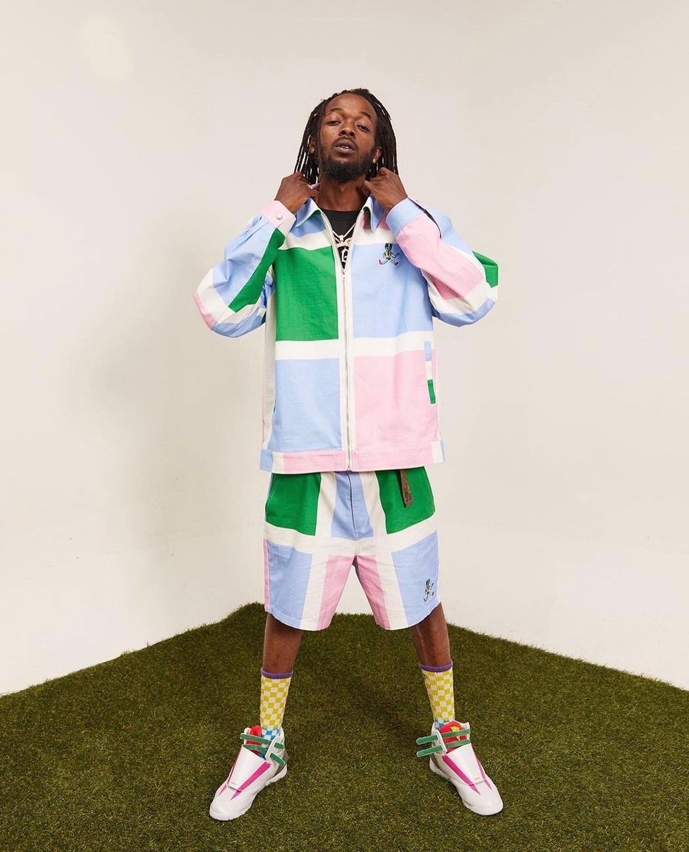 GoMikeG's tweet photo. Rakeem Miles x Sean Wotherspoon x Pac Sun in stores today! https://t.co/HHZPrExift