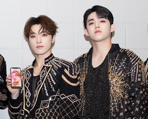 with Joshua 🥺
#에스쿱스 #SCOUPS #디노 #DINO
<a href="/pledis_17/">세븐틴(SEVENTEEN)</a> #SEVENTEEN #세븐틴