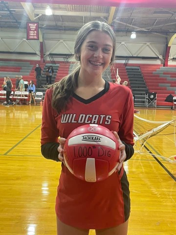 Only a sophomore, Madison Verst accomplished her 1000th dig tonight. Madison has been a Libero on varsity since she was in the 8th grade.