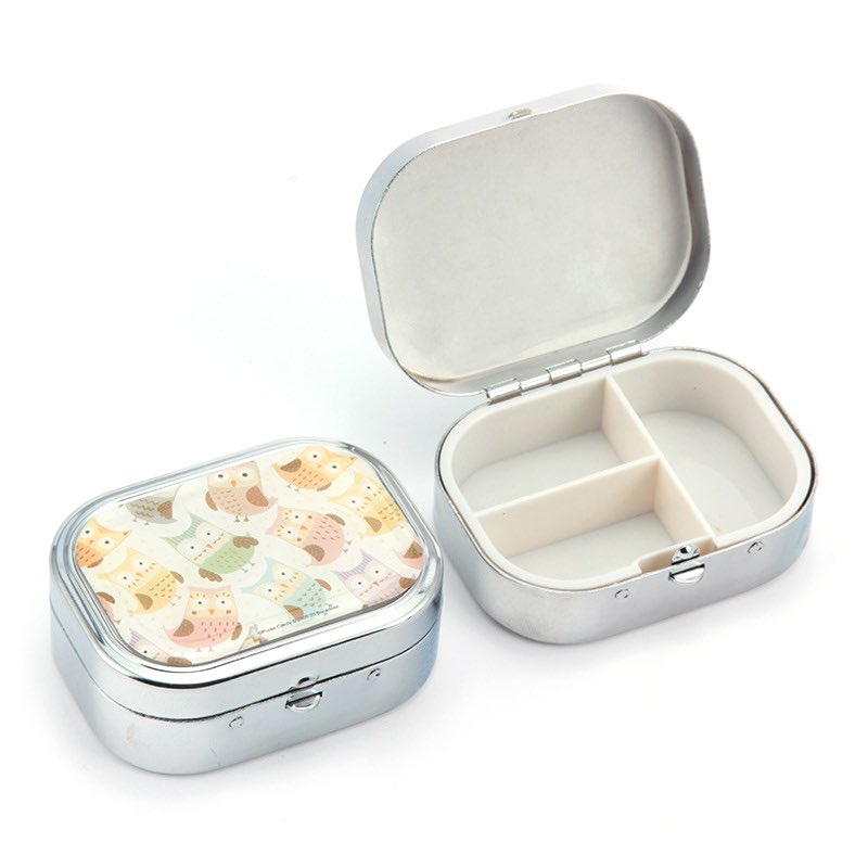 Bolygifts's tweet photo. Medicine Case, Small Capsule Pill Storage Cases ,Pill Box With Mirror,Pill case.#Pillcase #Pillbox #MedicineCase #Medicinebox #CapsulePillStorageCases #CapsulePillStoragebox #PillBoxWithMirror #PillcaseWithMirror #powderbox #powdercase #powderholder #cosmeticpowderbox https://t.co/LtvhYMVw1t