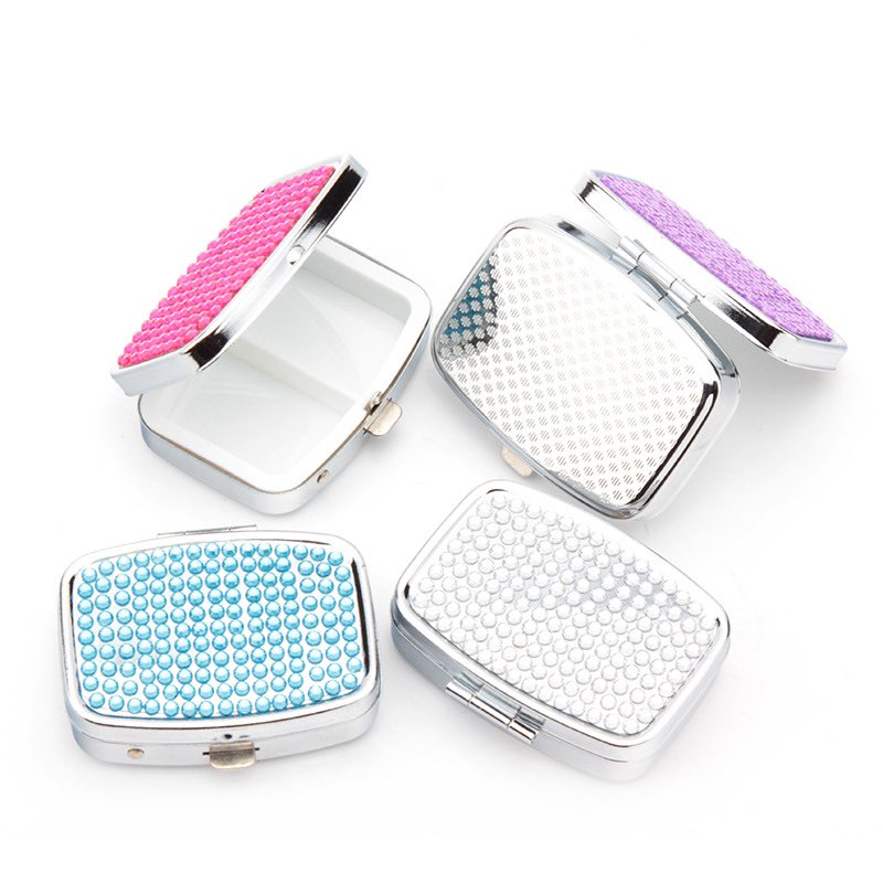 Bolygifts's tweet photo. Medicine Case, Small Capsule Pill Storage Cases ,Pill Box With Mirror,Pill case.#Pillcase #Pillbox #MedicineCase #Medicinebox #CapsulePillStorageCases #CapsulePillStoragebox #PillBoxWithMirror #PillcaseWithMirror #powderbox #powdercase #powderholder #cosmeticpowderbox https://t.co/LtvhYMVw1t