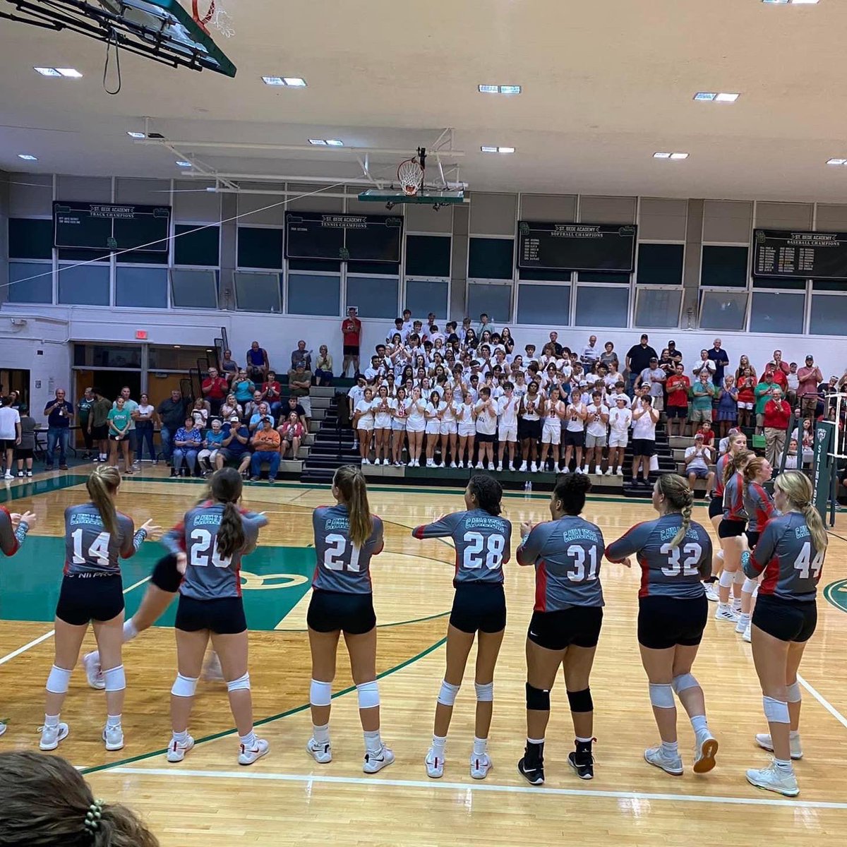 Crazy Cavs tweet media