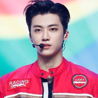 ini -jaemin era apa yaa, gantengg bangett 😭