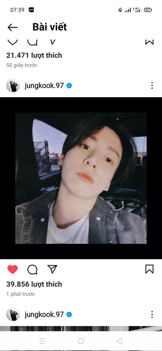 lemy117's tweet photo. Happy Birthday Jung Kookie🎊🐰
@BTS_twt
#OurPurpleLightJK
#WithJKNightAndDay
#OurYouJungkook
#VoiceOfGoldJungkook
#BornAStarJungkook
#AlwaysSmileJungkook
#MyPrideAndJoyJK
#GoldenStarJKDAY
#JungkookDay
#HAPPYJKDAY
#생축_정국이생일_이올시다 https://t.co/yyBVoHOMkx