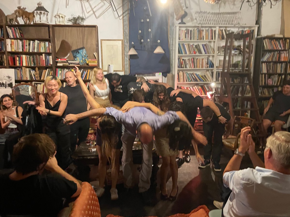 disco_martini's tweet photo. Actually a joy to witness this capstone of an era… thank u @xlorentzen for inviting me to one of the last shows; if u haven’t seen it… dimes sq the play is v worthy of the hype 👌 https://t.co/rupLskSeSz