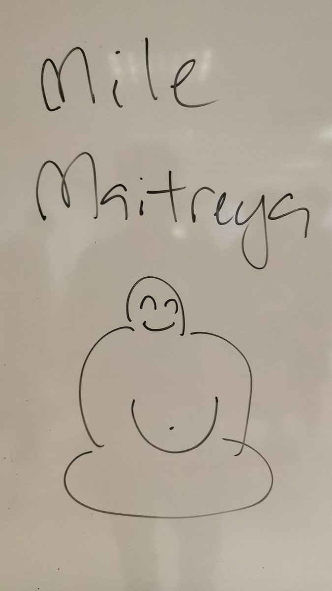 yuxuan_tay's tweet photo. Prof @jackmtchia masterpiece's artwork in class 🙏🏻 https://t.co/6P4Yca8Kq0