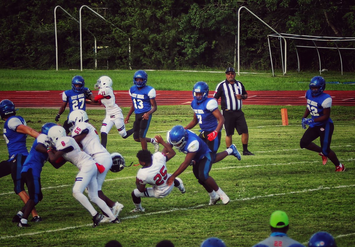 ChaseStevens45's tweet photo. Week 2 WB 22 - Manvel 20

Few pics from tonight's game.. highlights coming soon..
@COACHLANGSTON75
@football_brook https://t.co/SlP8PQz9gB