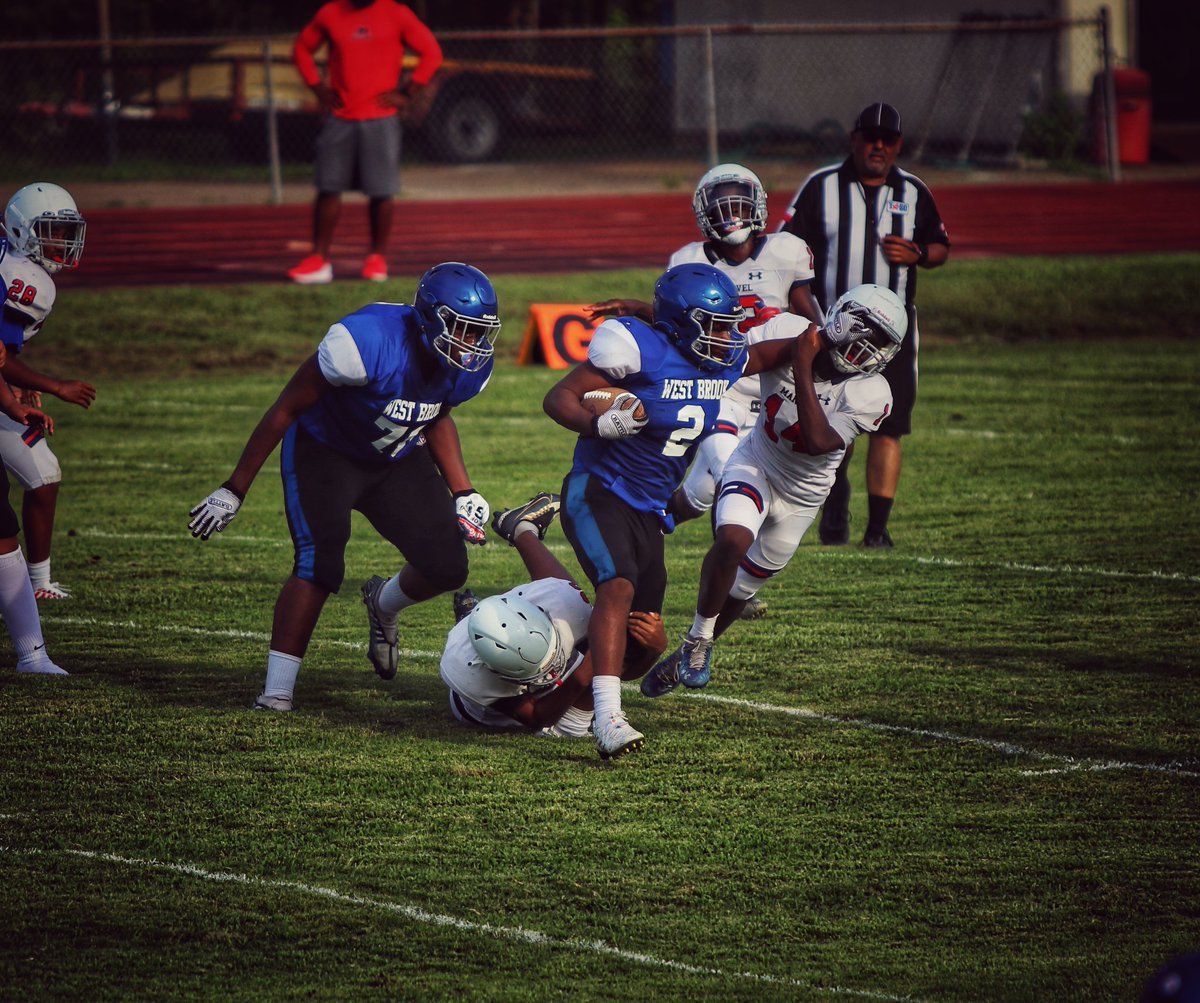 ChaseStevens45's tweet photo. Week 2 WB 22 - Manvel 20

Few pics from tonight's game.. highlights coming soon..
@COACHLANGSTON75
@football_brook https://t.co/SlP8PQz9gB