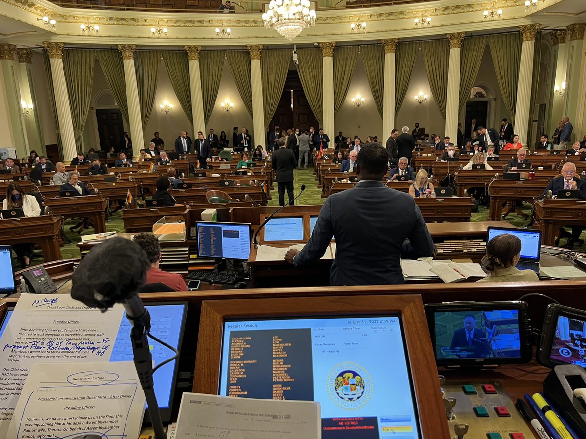 kevinmullin's tweet photo. Going to miss this vantage point from the rostrum. It has been an honor of a lifetime to serve as Speaker pro Tem of the CA State Assembly. Thank you @Rendon63rd for the honor and much gratitude to the many people who make this floor run smoothly. #CALeg https://t.co/v2k8kUBO87