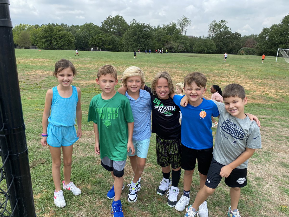 StumpyClass's tweet image. Recess fun #InspireExcellence #theGrove
