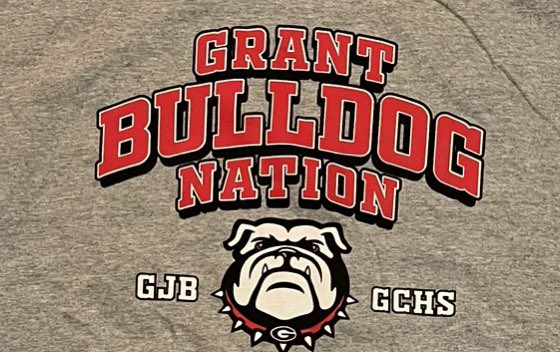 GrantFootball1's tweet photo. Perfect evening for a football game! Was great to see the Jr. Bulldog Varsity team take on Kenosha today. 4 quarters of hard fought football. 
GO BULLDOGS!🏈🔴🐾
@grantjrbulldogs https://t.co/ArWNgPNiJZ