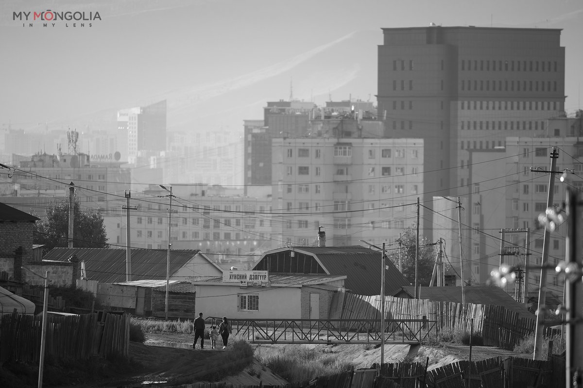 Есдүгээр сарын 1-ний өглөө