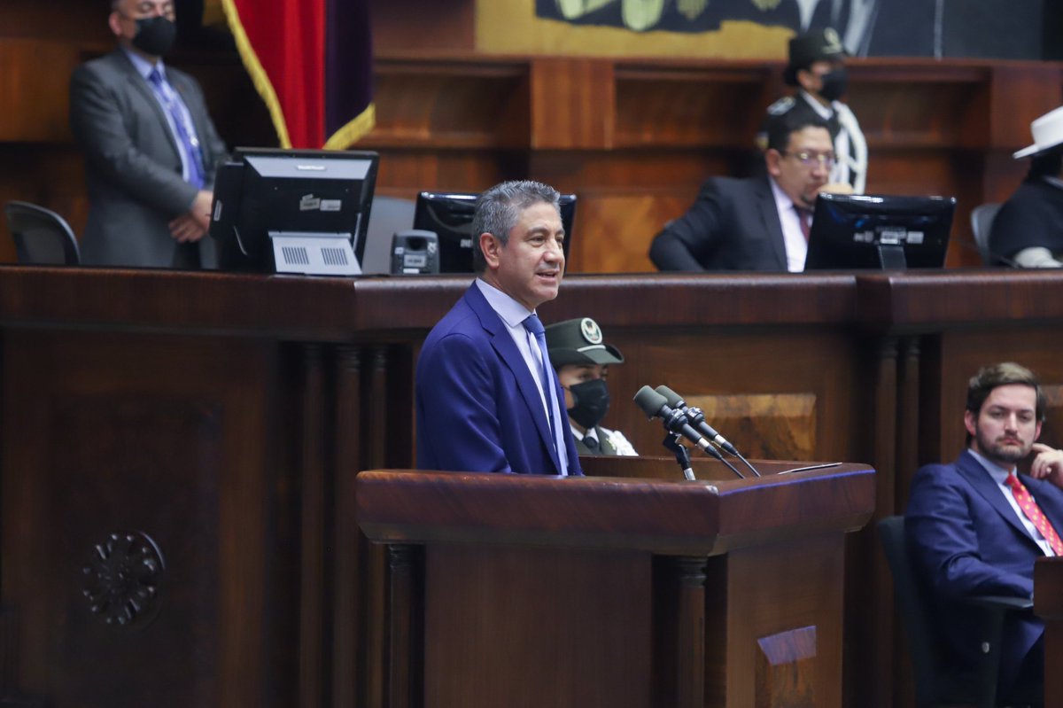 CJudicaturaEc's tweet photo. "Este juicio político tiene la intención de tomarse la administración de justicia para la impunidad en casos emblemáticos de corrupción y crimen organizado. De 2011 a 2018 estuvo secuestrada la administración de justicia para acabar vidas". @FaustoMurilloEC

#CumplimosConElPaís https://t.co/93XhZEOUzs