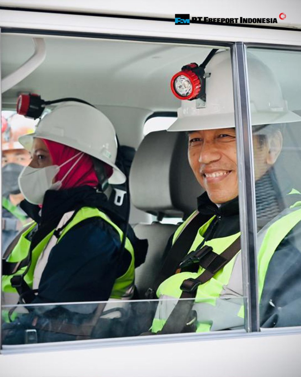 IDFreeport's tweet photo. Presiden RI Joko Widodo (@jokowi) bersama rombongan berkunjung dan melihat sejarah pertambangan PT Freeport Indonesia (PTFI) di area Grasberg, pada 1 September 2022. https://t.co/SN6rm1Ig3t